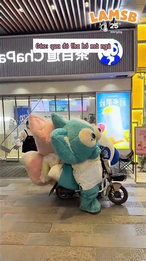 Two people went, one person came back 🤣🤣 #shorts #funny #entertainment #funnyandhumorous