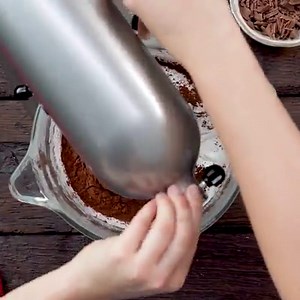 751K views · 6.1K reactions | If you're cutting out sugar look away now! Make our Giant Mars Bar  https://bit.ly/2MiFIxS | Tastemade UK | Facebook
