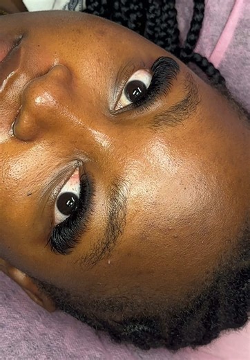 Hybrid Lash Set🤩✨ #lashtechinigando #lashtechinlasu #lashextensions #lashtechinalimosho #lashtechinlagos