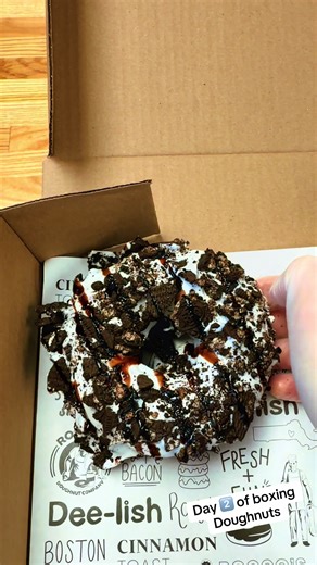 Day 2 of boxing the BEST doughnuts in the 🌎 #donuts #doughnuts