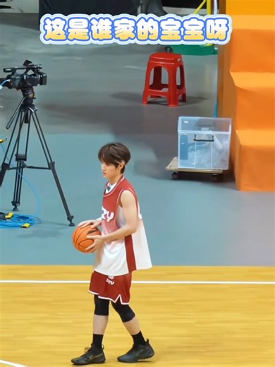 哎哟好可爱~ #时代少年团 #thời_đại_thiếu_niên_đoàn #Zhangzhenyuan #张真源 #ZZY #aiqi_1604