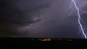 Intempéries dans le Sud-Est: comment se forme un orage stationnaire?