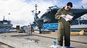 Watch Ghost Adventures Season 4 Episode 7 - USS Hornet