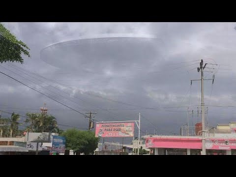 Top 5 Unexplained UFO Sightings Caught On Camera In 2023