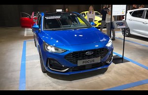 New Ford Focus ST-Line Vignale 2022 (Facelift) - exterior & interior details