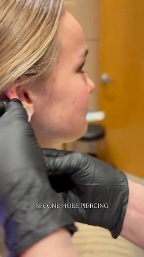 ✨ Thinking about getting your ears pierced? ✨ Whether it’s your first piercing or adding to your collection, there’s nothing like the excitement of new jewelry! Here are some quick tips for a smooth experience: ✔️ Choose a reputable piercer – Safety first! Go to a professional who uses sterile needles, not piercing guns. 🧴 Follow aftercare instructions – Clean your piercings daily and avoid touching them with dirty hands. 💎 Pick the right jewelry – Hypoallergenic materials like titanium or gol