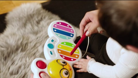 Baby Einstein Cals Curious Keys Xylophone Musical Toy, with Music and Lights - Age 12+ Months