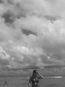 Cami Homs disfrutó de la playa de Miami, embarazada de 5 meses La modelo y conductora compartió un video desde Estados Unidos, en plena dulce espera de su tercer hijo. #espectáculos #Camihoms | Ciudad Magazine