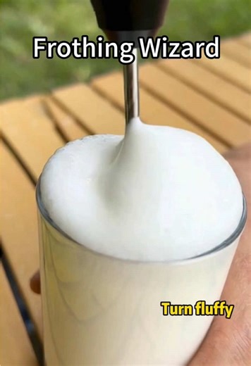 One touch start! Get creamy, frothy milk in just 10 seconds.#milkfrother #milk #must #titokmademebuyit