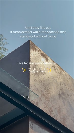 Cladding Studio on Instagram: "Lime plaster isn’t limited to interiors. Special layering techniques allow it to be used on exterior walls, creating durable textured facades that set your project apart! Comment LIME and we will share more details #Limeplaster #Texturefinishes #luxuryhomes"