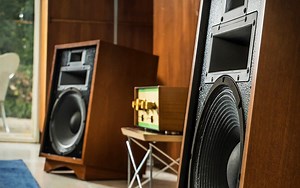 "Even if you never turn them on, they are the first thing someone notices in a room — and when you do turn them on, their clean, crisp sound can impress even the most discerning speaker aficionados." - Gear Patrol | Klipsch