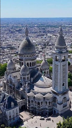 99& of Tourists Miss This in Paris #sacrécoeur #paris #france