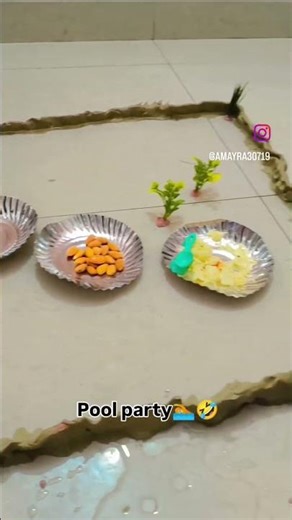 enjoying pool party 🏊 #swimming #swimmin #pool