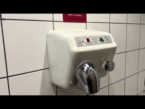 WDWH Model A at KFC Pontefract 🚹