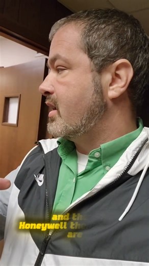 Tonight’s project: upgrading an old thermostat to a Honeywell smart thermostat. I use these in every property I manage because they alert me if power or Wi-Fi is lost, if temperatures or humidity go out of range, and let me control everything remotely from one app. Perfect for shared buildings where local controls can be changed. Simple setup, reliable alerts, and fewer surprises. #SmartThermostat #PropertyManagement #BuildingAutomation #FacilityManagement #SmartBuilding #EnergyManagement #Autom