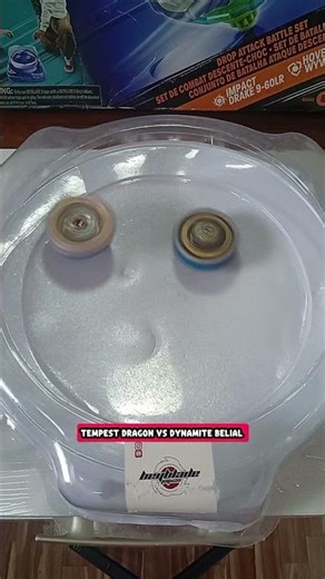 Batalha de Beyblade Burst: tempest dragon vs dynamite Belial