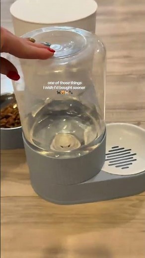 This gravity pet feeder and water dispenser makes feeding my pets so much easier every day