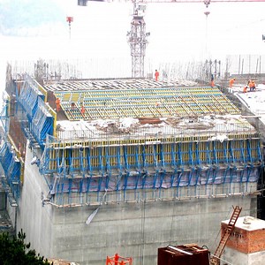 [Hot Item] Hot Sale Zulin Doka Steel Concrete Formwork Flat Form for High-Rise Building