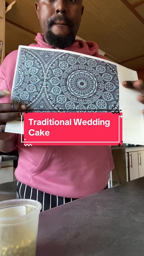 Traditional Wedding Cake Recipe and Decoration Tips