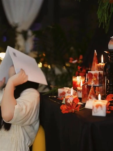 How to make candle stick's at home 🏡 #americasgottalent #agt #candles #candlestick #artist #art #amazing