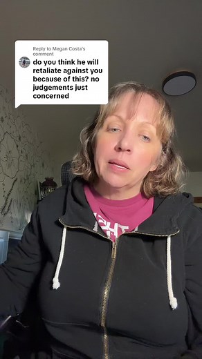 Stomach Growling and Stage Collapse Reaction