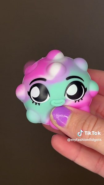 Never apologize for fidgeting!! #fashionfidgets #asmr #fidgettoys