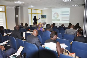 Responsabilité sociale de l`Entreprise: Un panel réuni plusieurs experts sur les enjeux de l`étique - Abidjan.net Photos
