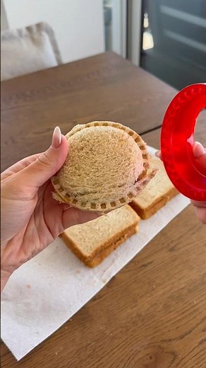 FREEZING HOMEMADE UNCRUSTABLES! #asmr #satisfying #restock #lunch #sandwich