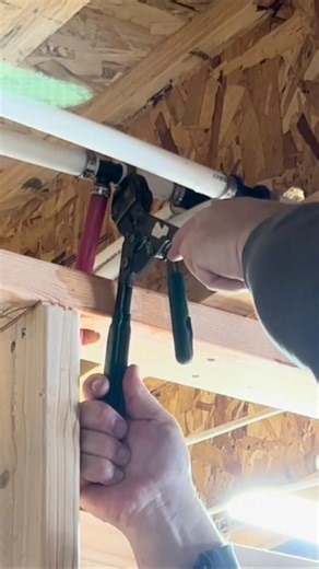 DIY Plumbing: Installing PEX Fittings the RIGHT Way #plumbing #diy