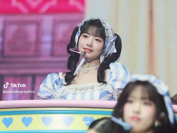 @pancake. (@pancakegraphics) - the duality... #rei #iverei #naoirei #REI #reiive #accendio #kpopedit #kpop #fyp #music #ae #aftereffects #aftereffectsedits #ive #iveedit