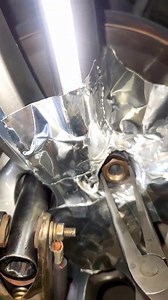 Automotive Mechanic tip wheel lock. Spinner wheel lock extraction the speedy way. #mechanic #repair | Walton TV