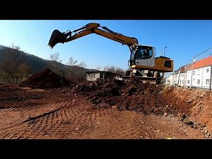 Bagger Liebherr A920 / Baugrubenaushub , Bodenaustausch und Erdarbeiten / Böschung aufbauen / GoPro
