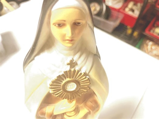 Statue of Saint Clare of Issisi Our Lady Room Font - Etsy