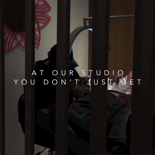 Elevate your lashes to a new level with Deka Lash's customizable extensions. Book today and discover the secret to head-turning lashes! ✨💖 | Deka Lash