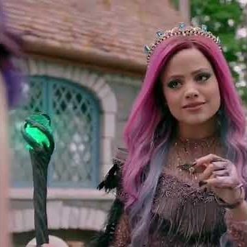 Evil Audrey curses Mal [Descendants 3 Scene]