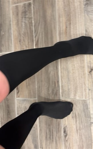 Watch Compression socks review! on Amazon Live