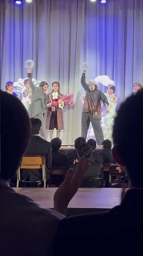 2022/10/8 カヅラカタ歌劇団ポーの一族 午後の部 天真みちるさんとハロルドによるタンバリン芸