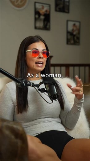 Lacey Iskra | Women’s Hormone, Gut & Fat Loss on Instagram: "Minerals are the spark plugs of the body… Every single system in your body runs on minerals: • Energy production • Hormone signaling • Thyroid function • Blood sugar balance • Digestion • Nervous system regulation • Detox + drainage • Stress resilience Without enough minerals, the system still runs… just slower, noisier, and less efficiently. Now here’s the part most women aren’t told 👇 Women burn through minerals faster than men. Thi