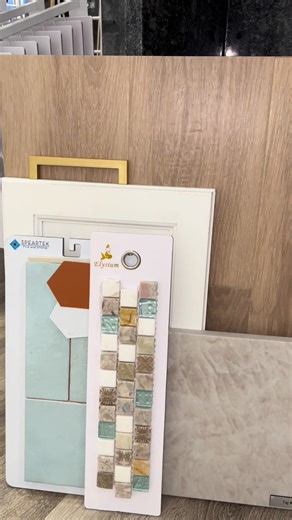 Pt. 2 Flat Lay Series😜 Inspiration created by: ✨Design Assisant Riley✨ Products used: Flooring: @manningtonfloors - Highland Oak~ Loch View Countertops: Stone Basyx: Taj Mahal Extra Shower Walls: Speartek - Rivera ~ Ceramic Aqua Glossy Shower Floors & Niches : Elysium - Selene Summer New Grout: Mapei - Biscuit Paint: @sherwinwilliams #flatlay #series #smallbusiness #trending