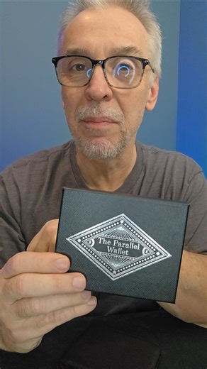 The Paralell: 60 second magic wallet review