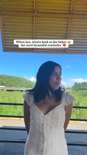 I’m running 🏃🏻‍♀️ back you YOUUUU, Jesus 🥺🙏🏽 Let this be your reminder: Even when you know what’s right and still mess up… don’t run away from God. Run back to Him. 🤍 He’s not shocked by your mistakes, He’s waiting with open arms. ✨ If lost, please return to Jesus. | Uniquely Chosen Boutique