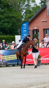 6.2K reactions · 65 shares | Jump & drive @luhmuehlen ️ Starting with a few poney jumps and finishing full speed in a Porsche drifting around the arena  @porsche.lueneburg #porsche #horsepower #drifting #lowrider #porscheclub #poney #equestrianstyle | MXIMD Pictures | Facebook