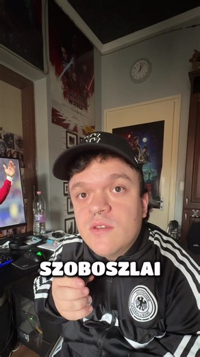 Insta: lencz_mate Dominik, kösd fel a nadrágod! ⚽️😄 #szoboszlai #lenczmate #foryou #football #comedy