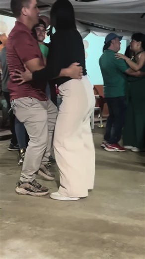 Videos de Tinn@B.R🦁🫡 (@juanagustnbarajas) con “original sound - Dark MÌZAH”