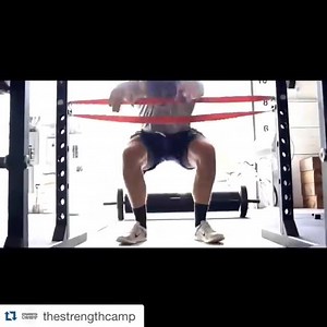 44K views · 509 reactions | #Repost @thestrengthcamp with @repostapp. ・・・ Explosive Push-ups #thestrengthcamp #power #explosive #pushups #train #squad #team #training #athlete #strong #strength #body #health #exercise #fitness #growstronger | Elliott Hulse | Facebook