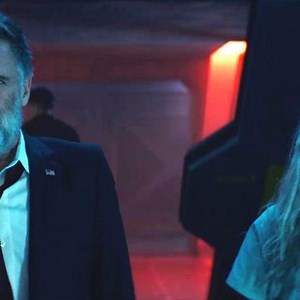 Independence Day: Resurgence clip – Brent Spiner is awake and so are the aliens
