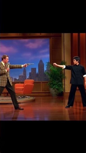 Bruce Lee catching bullet with his super speed. Bruce Lee's incredible reflexes. #brucelee