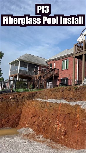 This build didn’t stop for the weather 🌧️⚡ After multiple thunderstorms, lightning strikes, and a tornado warning, we pushed through to get the shell positioned, jet set completed, leveled, and drainage installed. Real construction means adapting on the fly — weather delays, water management, and precision leveling all in one day. 👉 Follow for real jobsite conditions, construction progress, and behind-the-scenes builds 👉 Like & subscribe to see how this project continues #Construction #Jobsit
