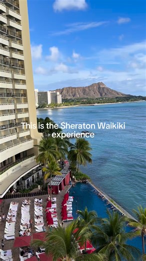 If you’ve ever dreamed of waking up to Diamond Head views, oceanfront infinity pools, and the energy of Waikiki right outside your door, the Sheraton Waikiki is a must-see in Hawaii🌸 Located directly on the Waikiki Beach, this iconic resort offers unbeatable oceanfront views, direct beach access, multiple pools (including the famous adults-only infinity pool), and in unbeatable location for exploring Oahu. Whether you’re planning a honeymoon, anniversary, or unforgettable Hawaii getaway, Sherat