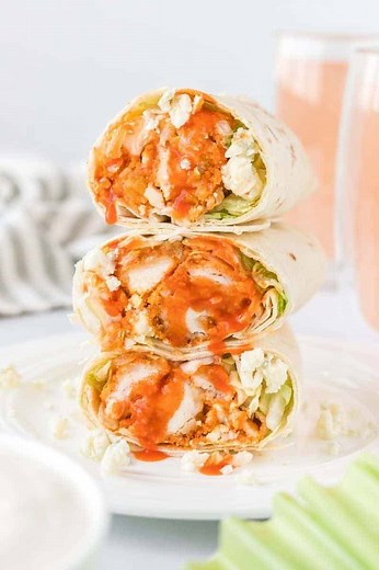 Easy Buffalo Chicken Wrap | Everyday Family Cooking